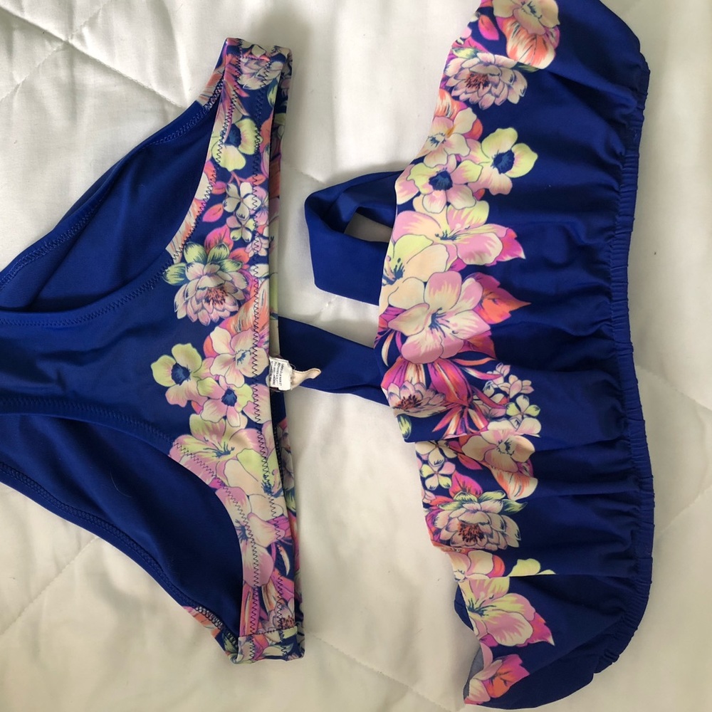 Aerie swim
